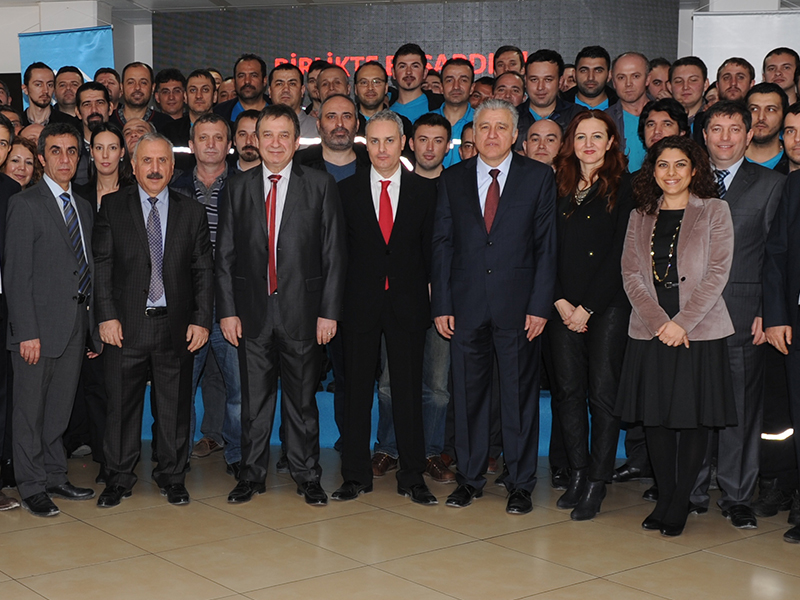 Şişecam Topluluğu Eskişehir’deki 1280 Çalışanını Ödüllendirdi