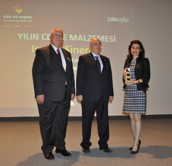 Trakya Cam Yine ‘Yılın Cephe Malzemesi’nde Rakipsiz